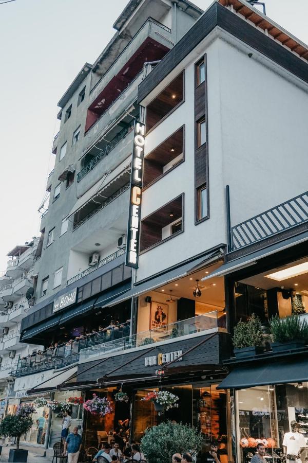Center Hotel จีโรคาสเตอร์ ภายนอก รูปภาพ