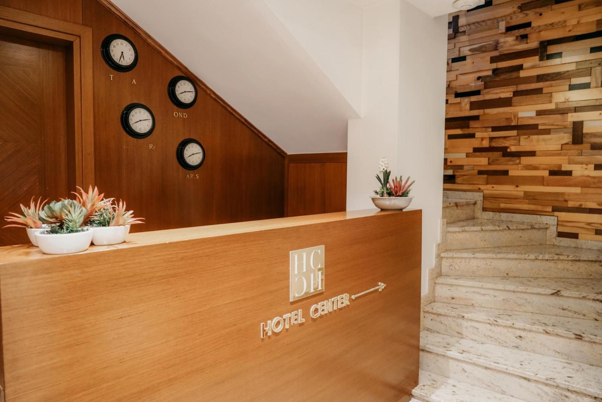 Center Hotel จีโรคาสเตอร์ ภายนอก รูปภาพ